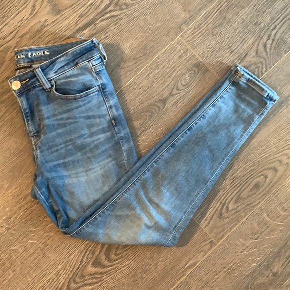 American Eagle Jeans - Picture 1 of 4